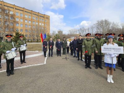 Славное будущее армии России – кадетские корпуса