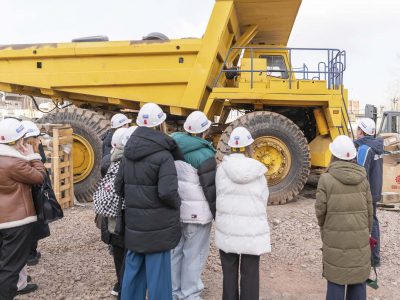 Молодежи нужны наставники в выборе профессии