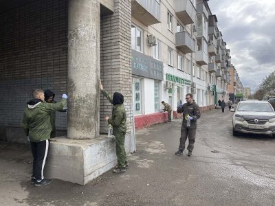 Волонтеры центра «Первые» помогли экологии Красноярска